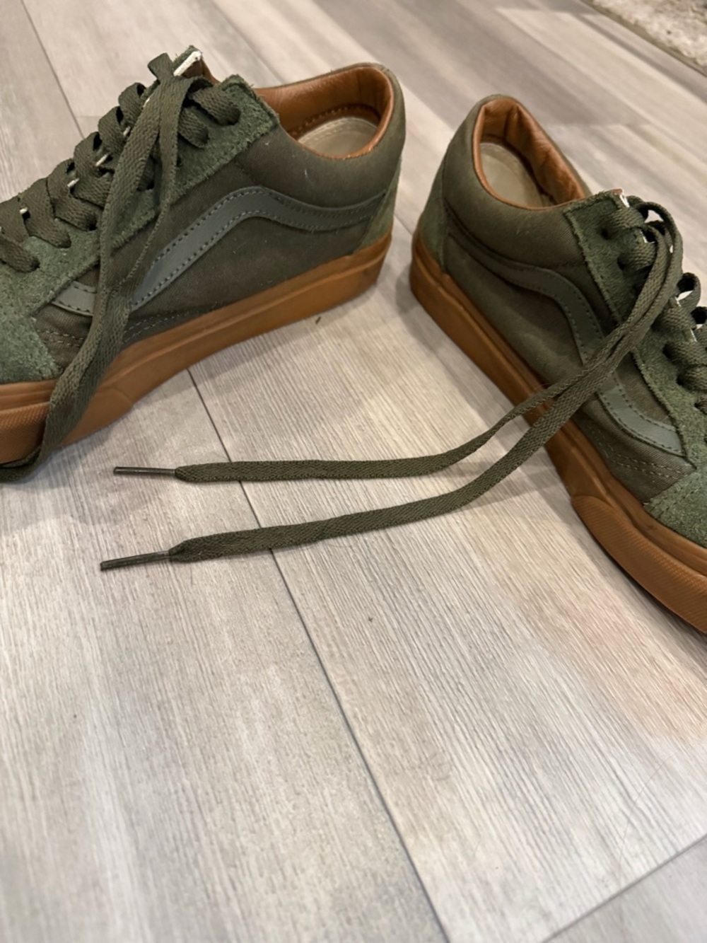 Green Suede Vans - Picture 6 of 9